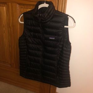 Black Patagonia vest